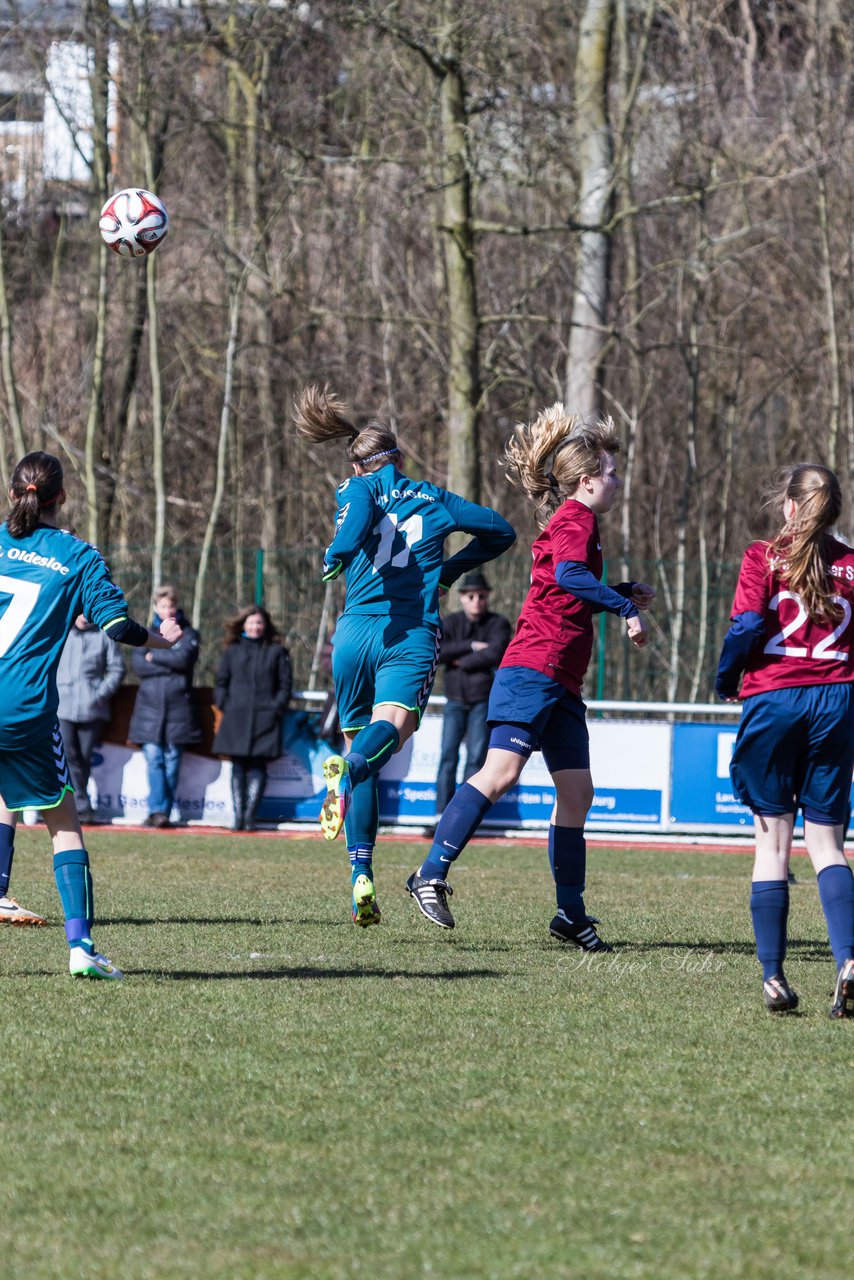 Bild 274 - B-Juniorinnen VfL Oldesloe - Krummesser SV _ Ergebnis: 4:0